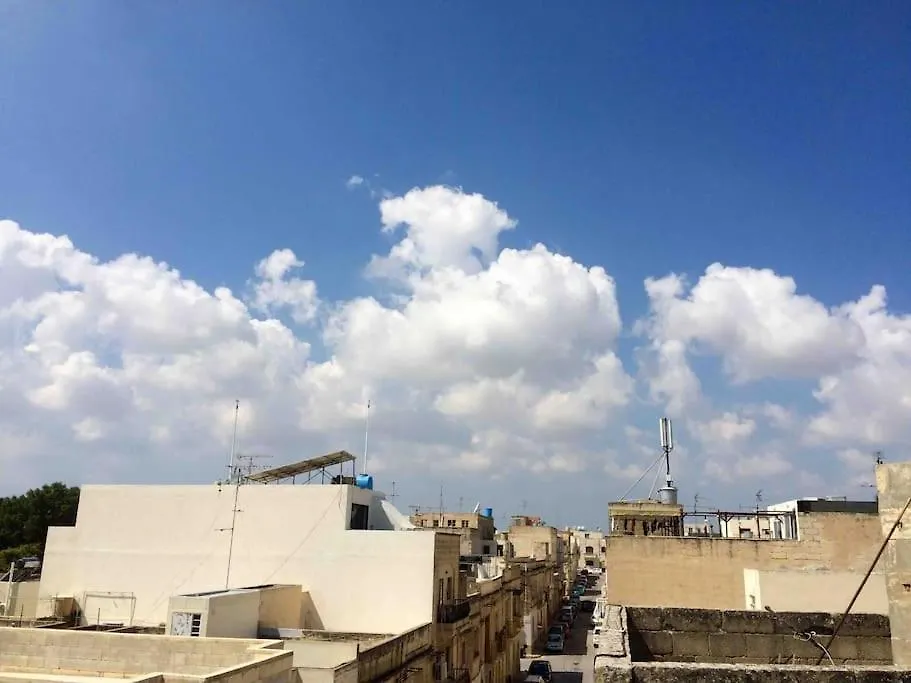 公寓 May Flower: Modern Flat Close To Airport/Bus Stops Tarxien