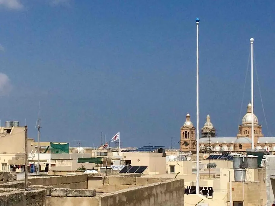 公寓 May Flower: Modern Flat Close To Airport/Bus Stops Tarxien